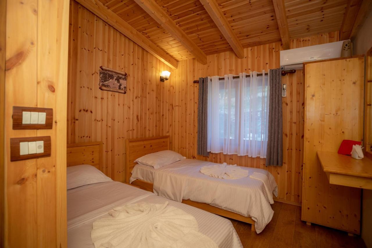 Hotel Shpija E Gjyshit Canaj Экстерьер фото