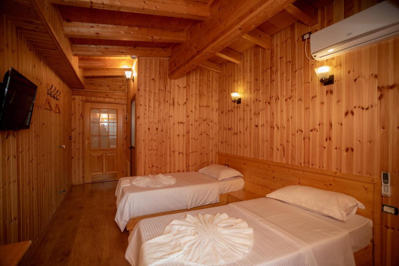 Hotel Shpija E Gjyshit Canaj Экстерьер фото