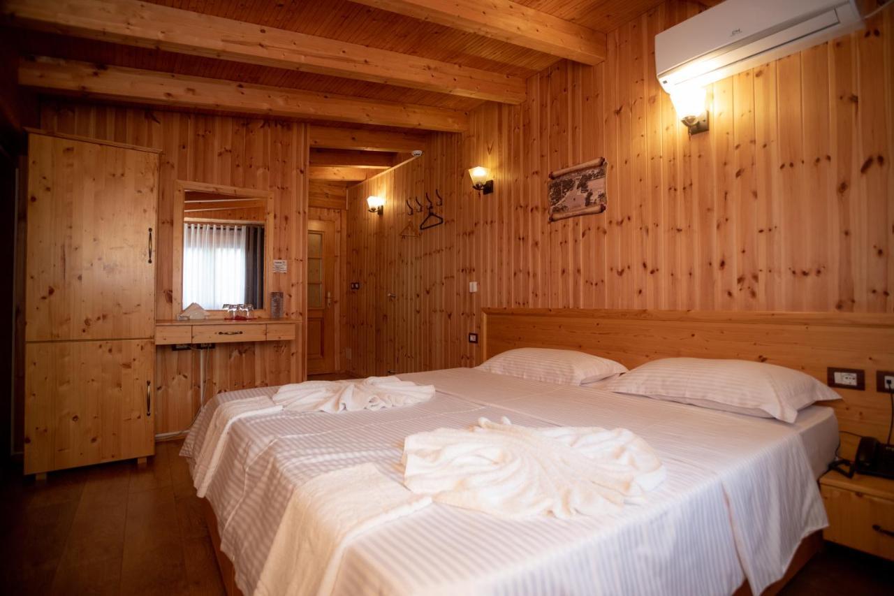 Hotel Shpija E Gjyshit Canaj Экстерьер фото