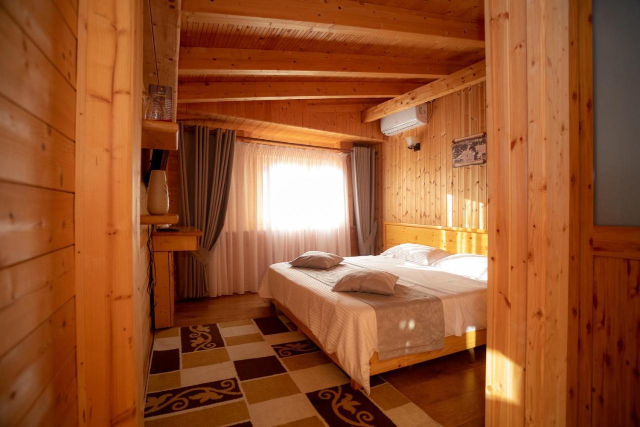 Hotel Shpija E Gjyshit Canaj Экстерьер фото